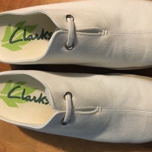 Clarks. shoes/slides/slip ins/ clogs.    size  8M